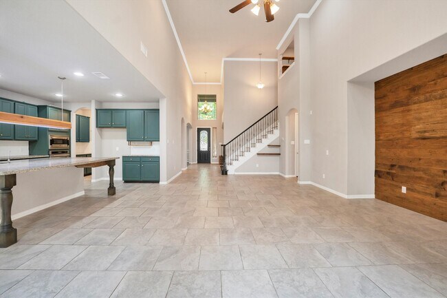 Building Photo - 6723 Mossridge Dr
