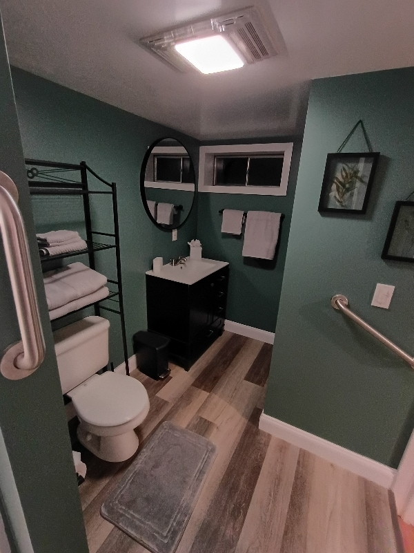 Building Photo - 27 Claulise Ln