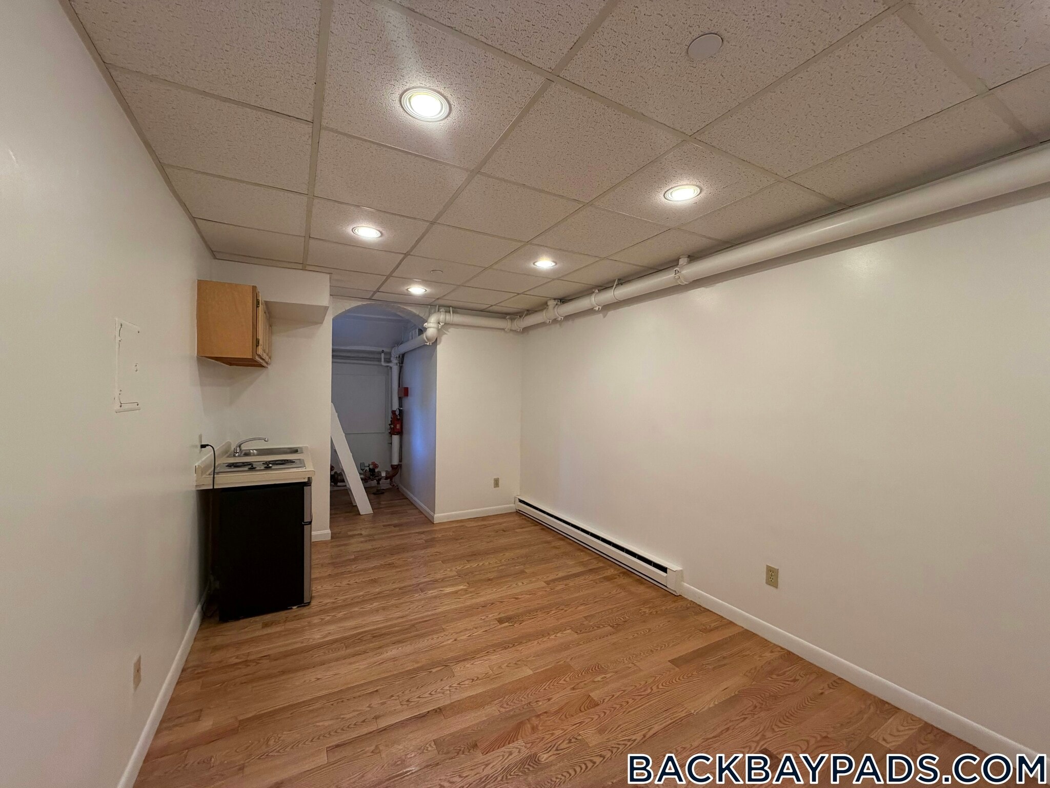 Building Photo - 405 Beacon St