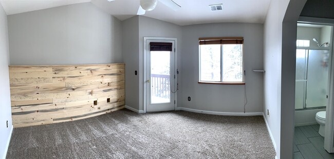 Building Photo - 4296 S Eldridge St