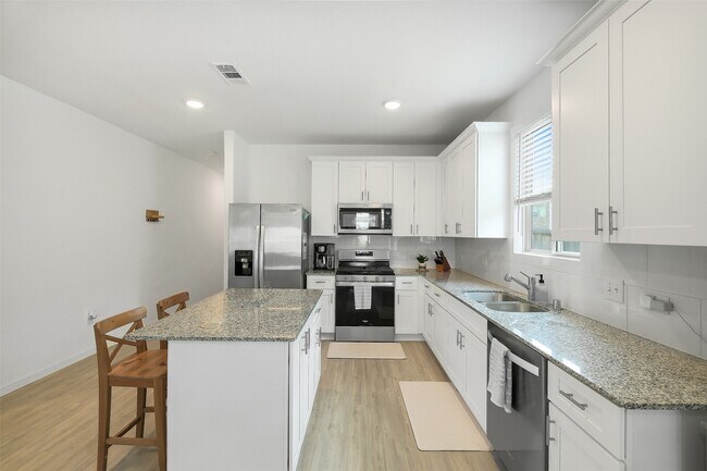 Building Photo - 16910 Elm Grove Road