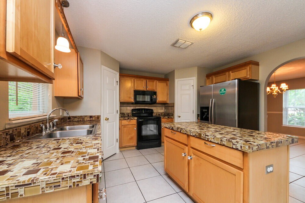 Building Photo - 2987 Elbib Dr