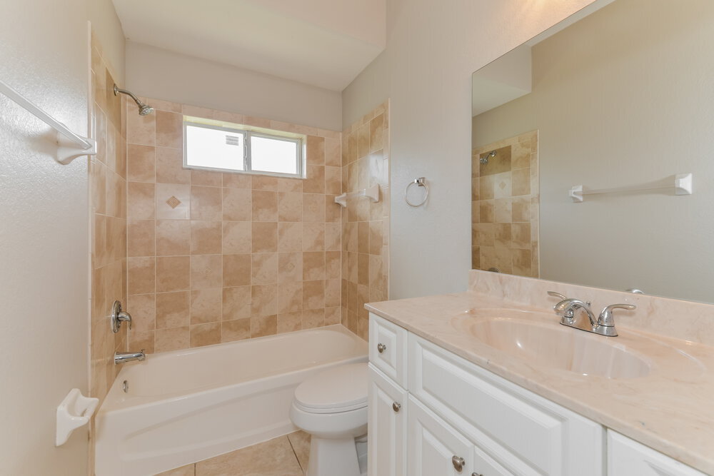 Building Photo - 3564 Brownwood Terrace