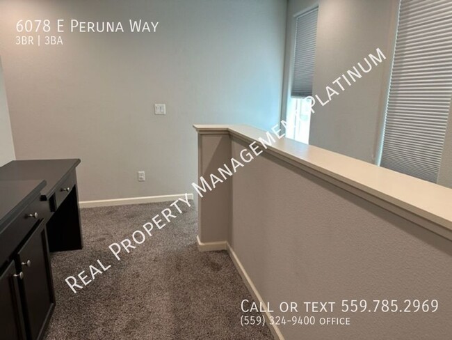 Building Photo - $2,195 Fowler & Belmont, 3 Bed - E. Peruna...