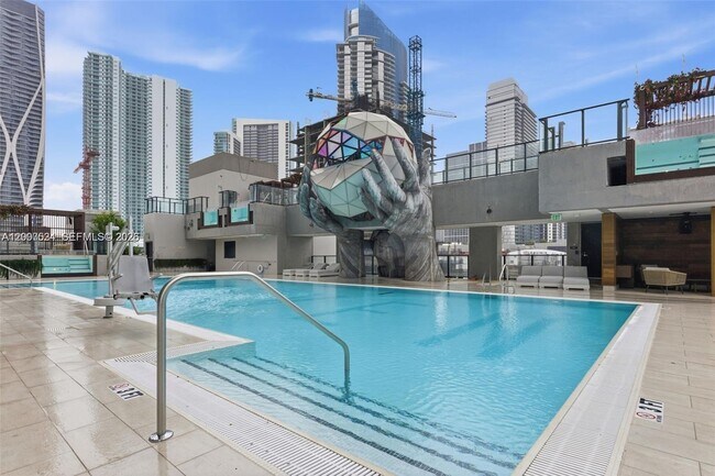 Building Photo - 20 NE 11th St