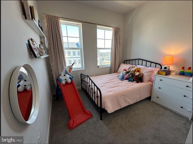 Building Photo - 316 Starry Way Dr