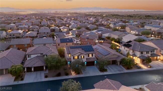 Building Photo - 1129 Via Della Costrella