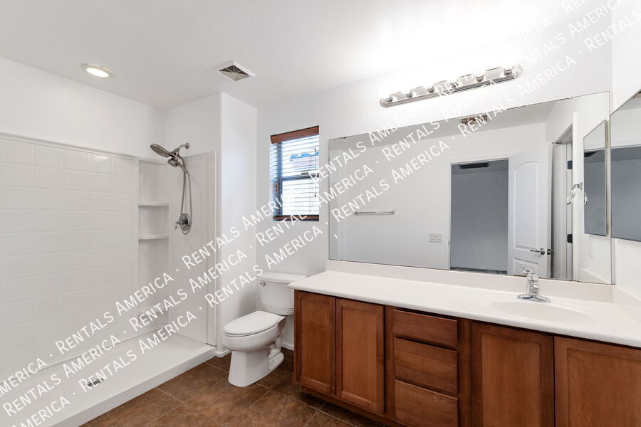 Building Photo - 14374 S Camino El Galan