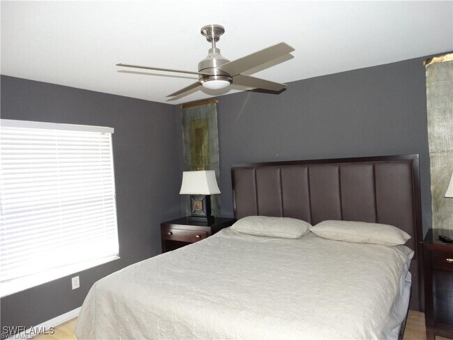 Building Photo - 3250 Cypress Glen Way