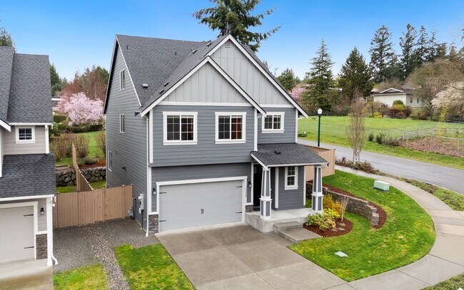 Building Photo - 4Bd/3.5Ba Covington House