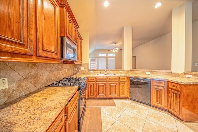 Building Photo - 11007 Witherspoon Dr