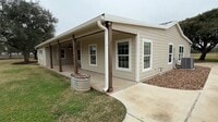 Building Photo - 6910 S Mallard Dr
