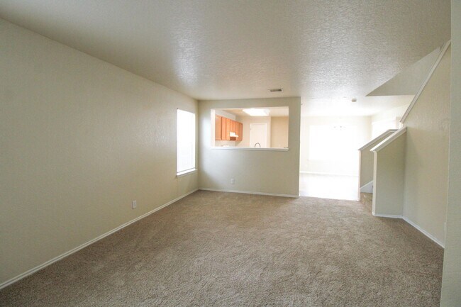 Building Photo - 16122 Branching Oaks