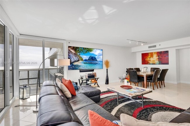 Building Photo - 1850 S Ocean Dr