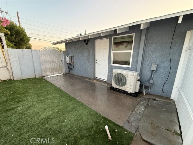 Building Photo - 1331 E Whittier Blvd