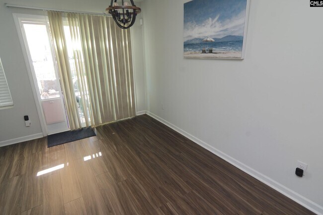 Building Photo - 626 Wooster Dr