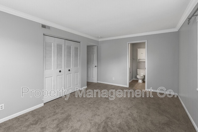 Building Photo - 9159 Wrenwood Ln