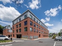 Building Photo - 173 Morris St