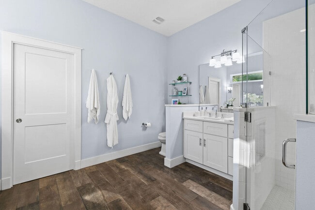 Building Photo - 2532 SE Jason Pl