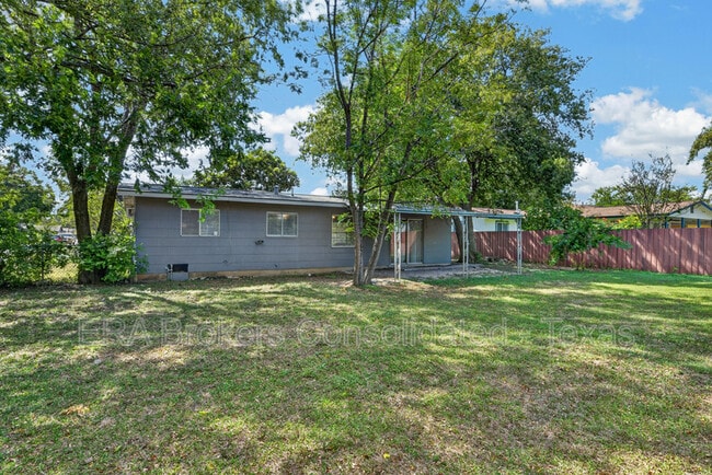 Building Photo - 213 Aviation Ave