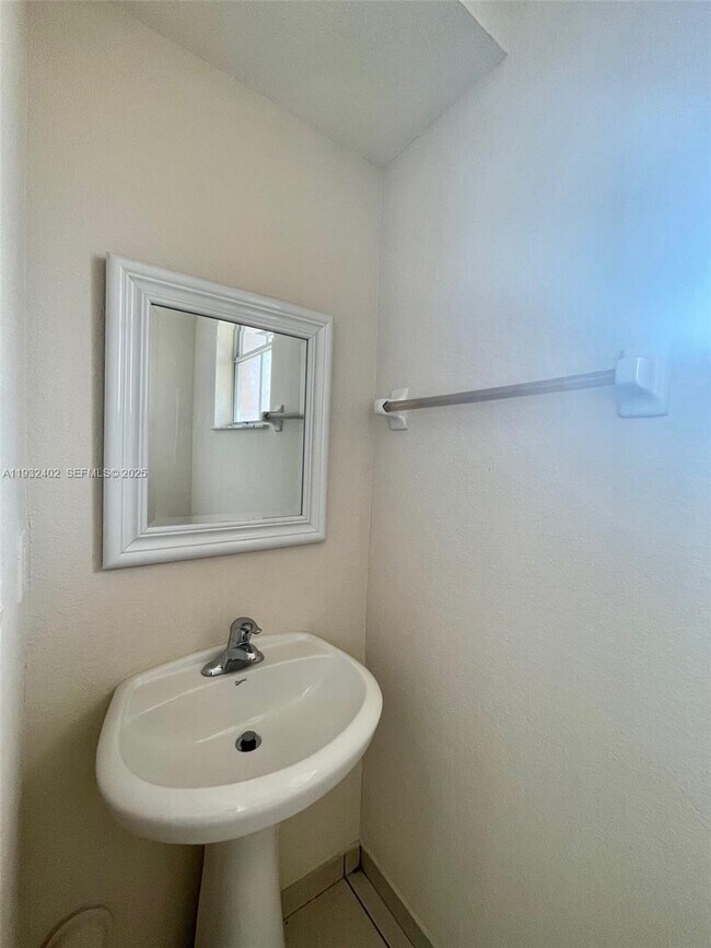 Building Photo - 24343 SW 109th Ave