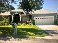 Building Photo - 701 Meyer Dr