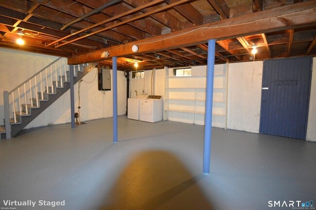 Building Photo - 18 Overbrook Rd