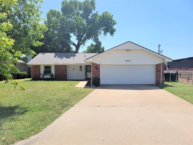 Building Photo - 6317 N Warren Ave