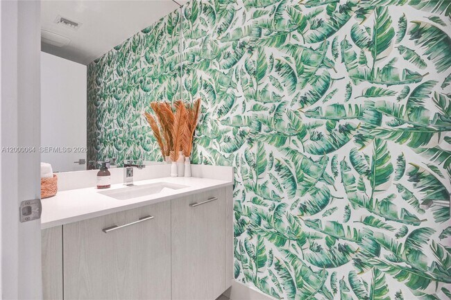 Building Photo - 45 SW 9th St