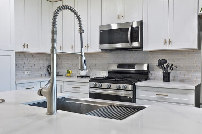 Building Photo - 3506 Jct Bend Ln