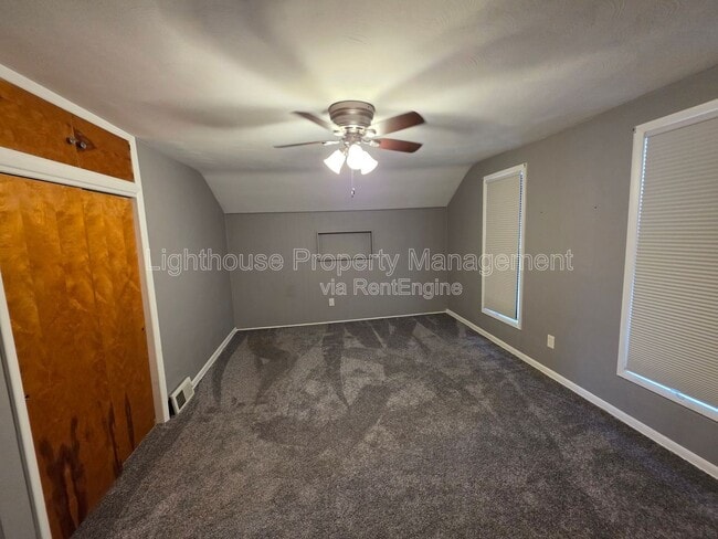 Building Photo - 12634 L Dr N