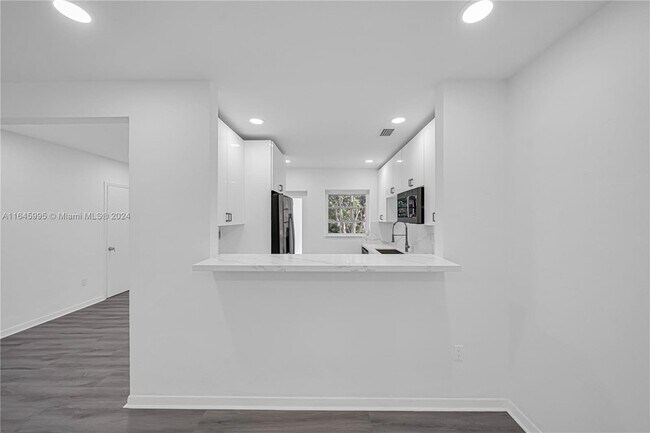 Building Photo - 6351 NW 38th Terrace