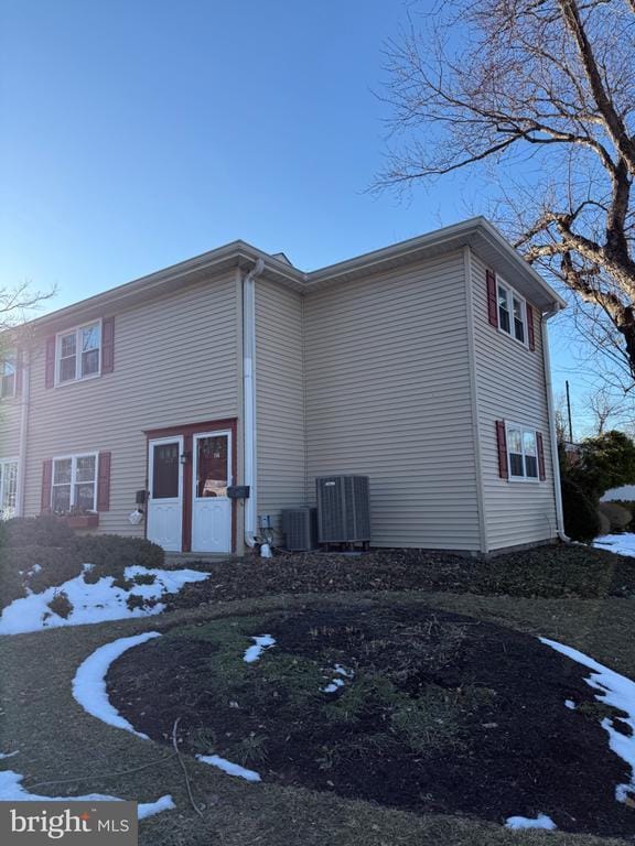 Building Photo - 114 Yardley Commons