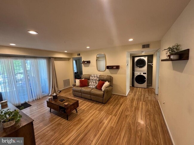 Building Photo - 20220 Shipley Terrace