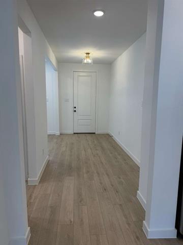 Building Photo - 1901 Jamestown Wy