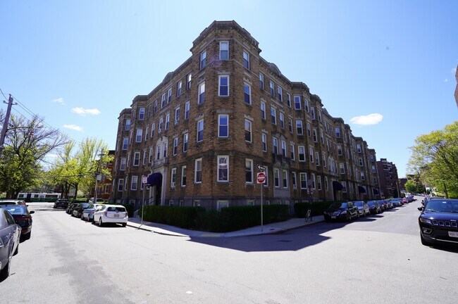 Building Photo - 10 Orkney Rd