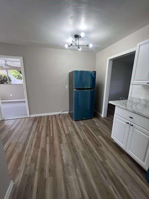 Building Photo - 215 W Valencia St