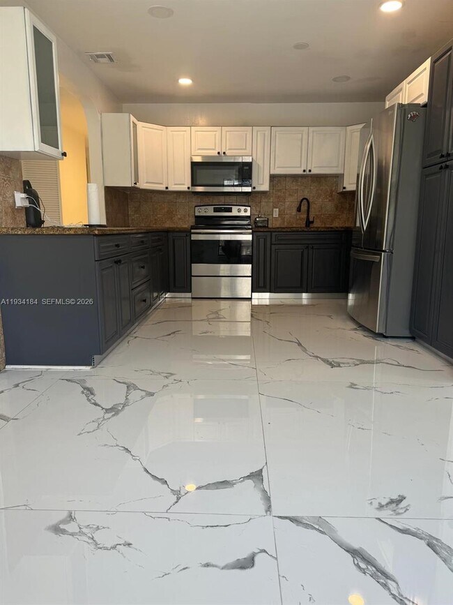 Building Photo - 20011 SW 111th Ave