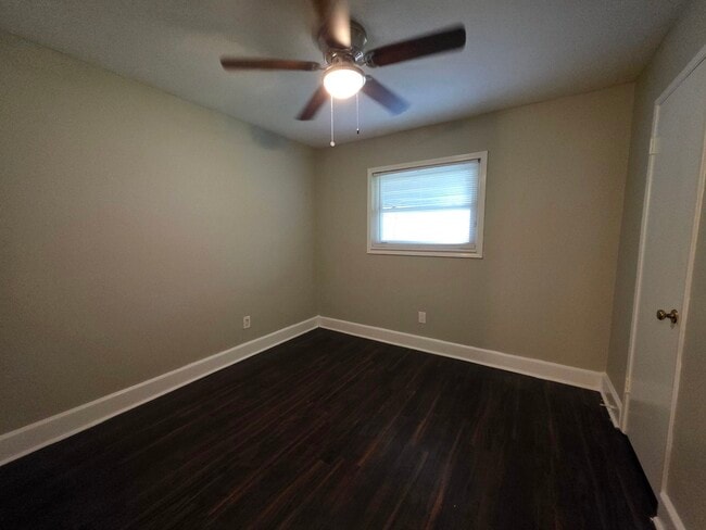 Building Photo - 6903 Tara Dr