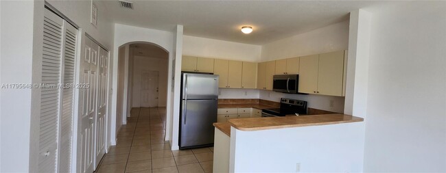 Building Photo - 10949 SW 181st Terrace