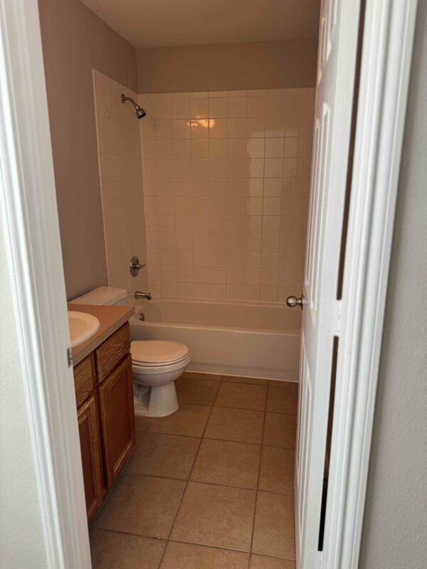 Building Photo - 45657 Chapman Ln