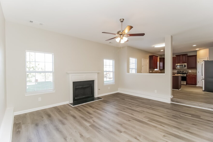 Building Photo - 283 Allegrini Drive