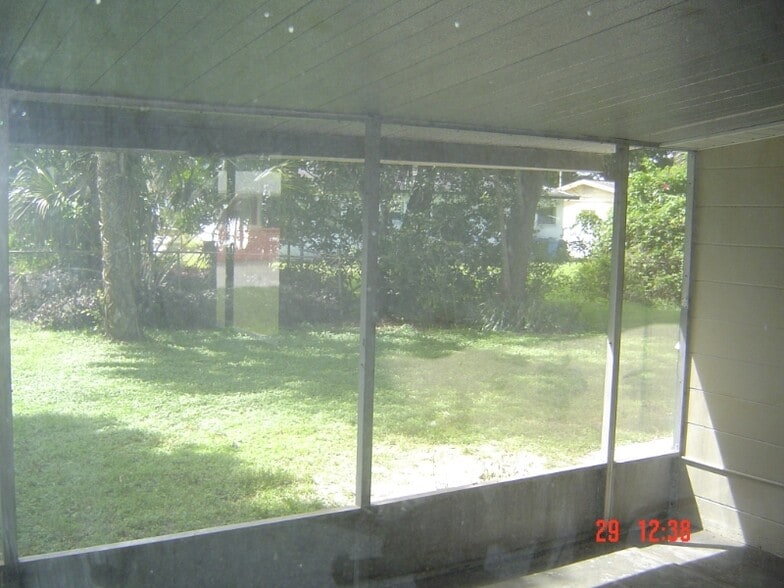 Building Photo - 5030 98th Ave N