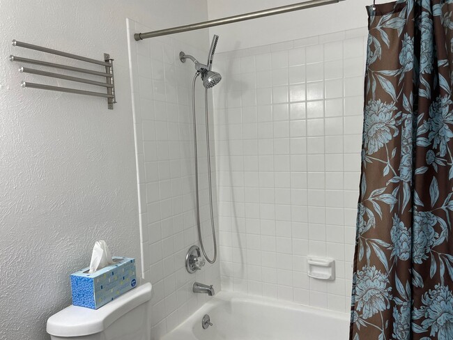 Building Photo - Effortless Style at Kalmia: Updated 2-Bed 2-Bath Condo with Premium Amenities