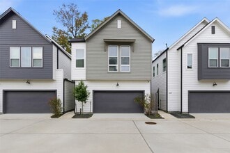 Building Photo - 4605 Lavatera St