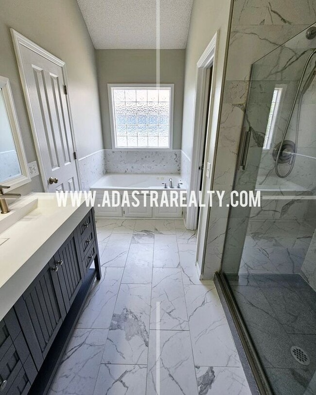 Building Photo - Fabulous Ranch Home in Liberty-Avaialable in MARCH!!