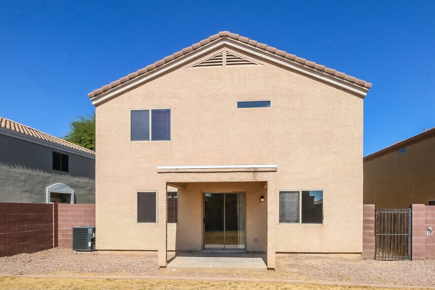 Building Photo - 3301 W Carlos Ln