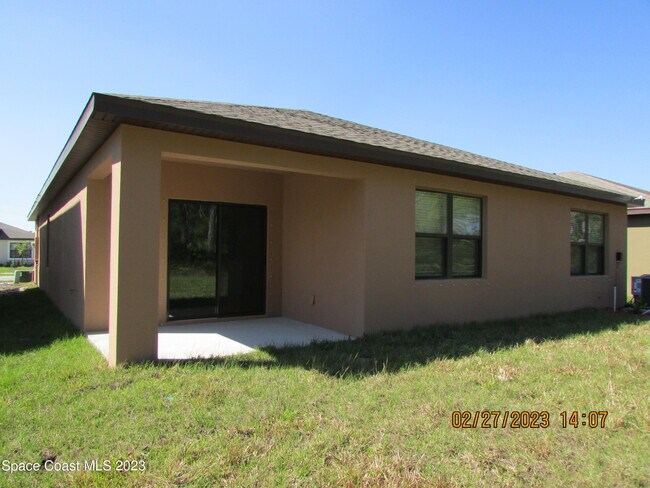 Building Photo - 1654 Mineral Lp Dr NW