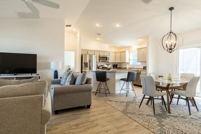 Building Photo - M316 Klamut (VSC-10/%)