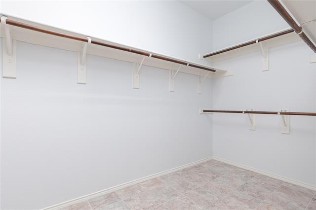 Building Photo - 1404 Hudspeth Dr